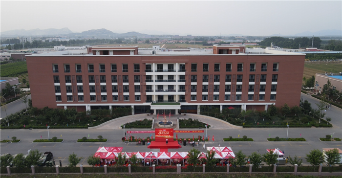 平度波尼亚食品有限公司举行开业五周年庆祝晚会 平度波尼亚食品有限公司举行开业五周年庆祝晚会